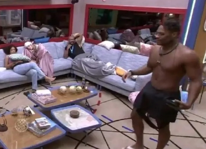 Fred Nicácio volta a causar no BBB23 e surpreende participantes da casa