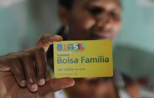 Bolsa Família é pago para novo grupo de beneficiários nesta quinta-feira (19); acesse calendário