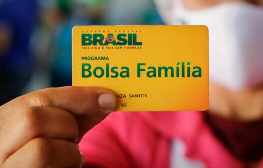 Bolsa Família: novo grupo de beneficiários recebe nesta segunda-feira (23); confira calendário