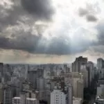 Clima para amanhã: confira a previsão do tempo em São Paulo, neste domingo (25)