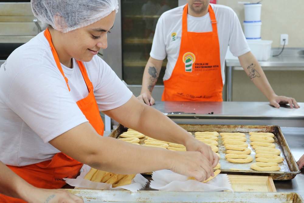 Escola de Gastronomia Social oferta 260 vagas para cursos gratuitos em fevereiro