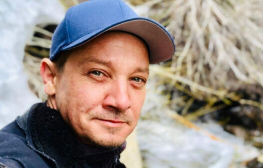 ‘Estamos empolgados com o progresso dele’, diz irmã de Jeremy Renner