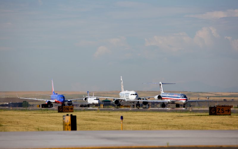 Falha no sistema de controle de tráfego aéreo cancela voos nos EUA