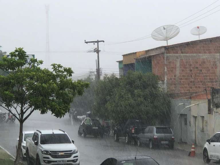 Funceme registra chuva em 105 municípios cearenses em 24 horas