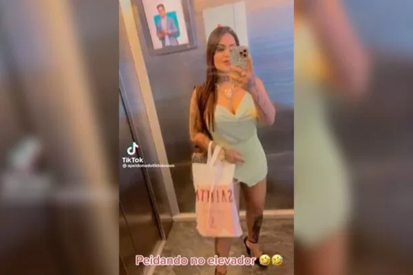 Influencer viraliza após gravar vídeo soltando “pum” no elevador