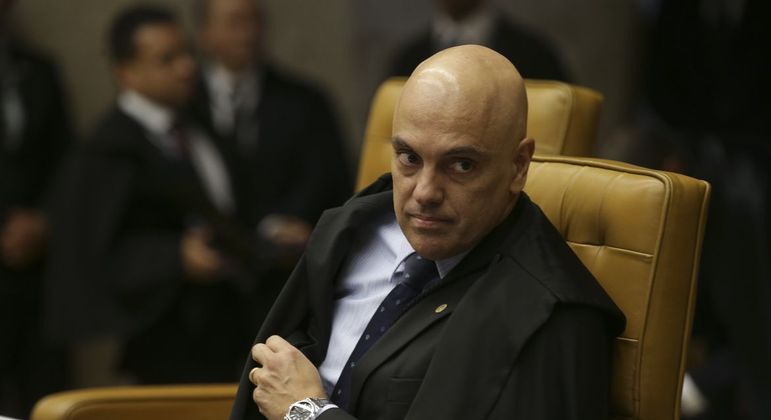 Moraes rebate reclamações de presos por atos de vandalismo: ‘Prisão não é colônia de férias’