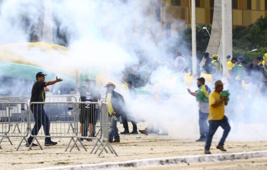 Polícia Federal deflagra operação contra envolvidos nos atos golpistas nesta sexta-feira (27)