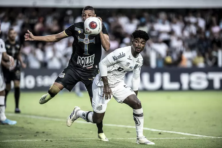 Santos x Água Santa assista ao vivo à partida do Campeonato Paulista