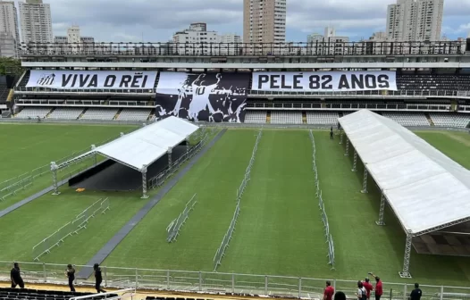 Velório de Pelé será realizado nesta segunda-feira (2), na Vila Belmiro