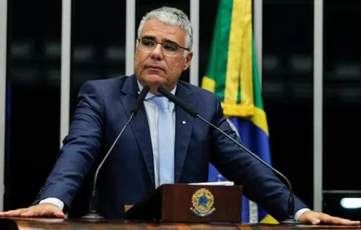 Eduardo Girão reforça campanha em Fortaleza em convenção com apoio de líderes nacionais