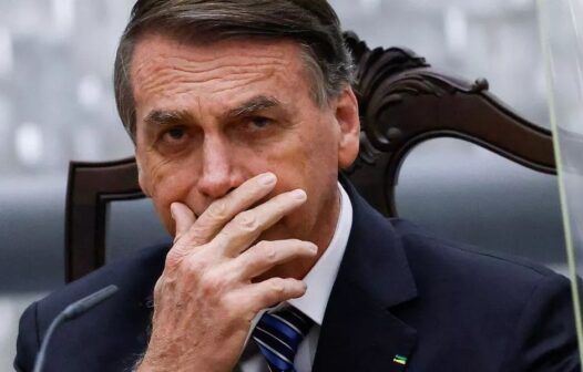 Bolsonaro gastou R$ 109 mil em um único dia em restaurante que quentinha custa em média R$ 20