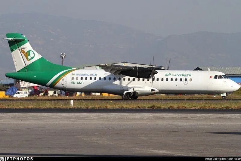 Vídeo mostra avião momentos antes de queda no Nepal