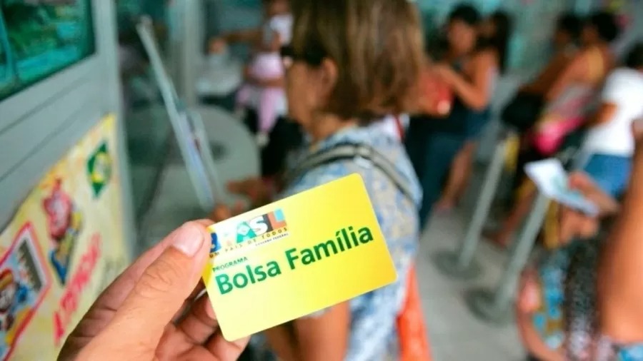 Bolsa Família volta a ser pago nesta semana; confira o calendário