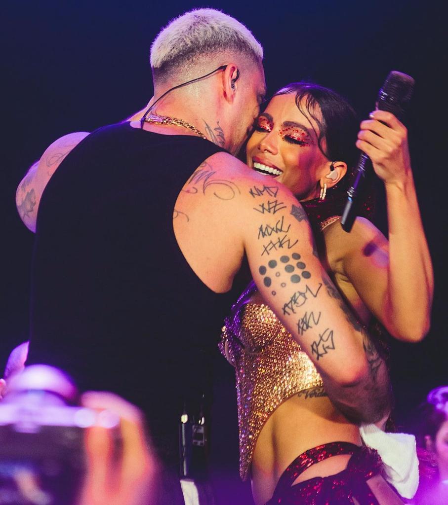 Anitta e Filipe Ret vivem romance de verão, segundo jornal