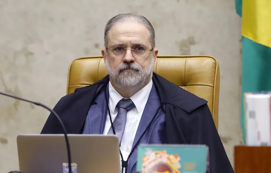 Aras emite parecer favorável em ação no STF para “anular” eleição de 7 deputados