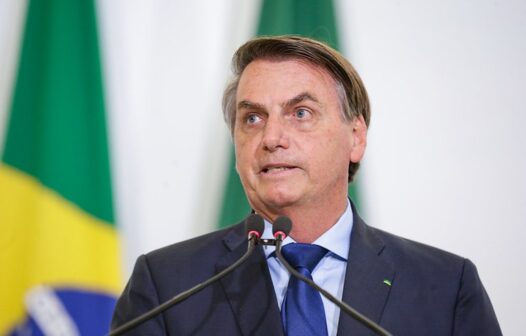 Bolsonaro diz querer voltar ao Brasil ‘nas próximas semanas’