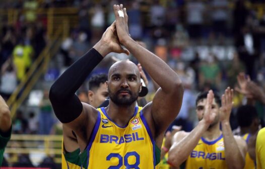 Brasil recebe Porto Rico e pode garantir vaga no Mundial de basquete