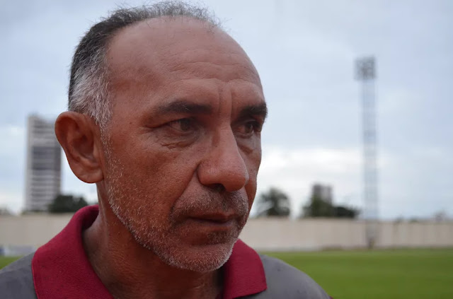 Mirandinha não é mais técnico do Crateús e jogadores são dispensados