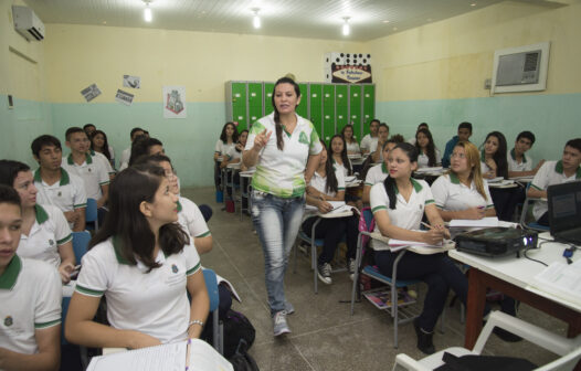 Fundef: professores do Ceará recebem valores dos precatórios nesta quarta-feira (1º)