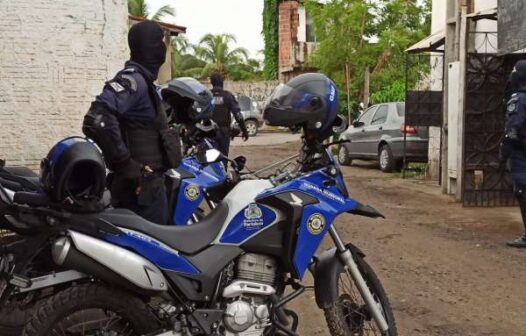 Motocicleta roubada é recuperada e dupla suspeita é capturada em Fortaleza