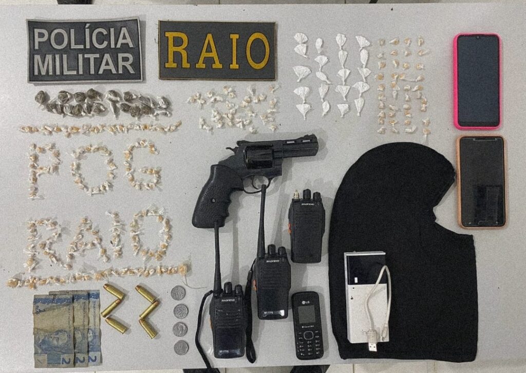 Oito suspeitos são capturados com arma e drogas em Barroquinha