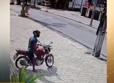 Polícia identifica e captura motociclista que se masturba em rua de Fortaleza