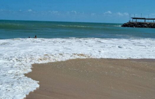 Fortaleza tem 8 pontos próprios para banho neste fim de semana