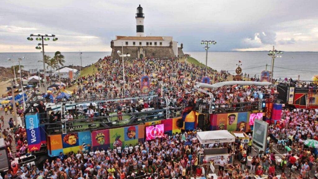 Programação do Carnaval de Salvador desta sexta-feira (17)