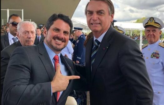 Senador Marcos do Val denuncia coação de Bolsonaro por golpe e renuncia a mandato