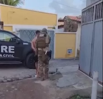 Sete pessoas integrantes de um grupo criminoso são presas em Fortaleza