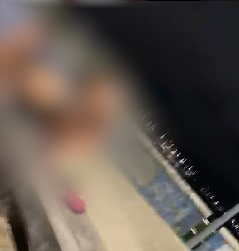 Trio é flagrado fazendo sexo na Praia de Iracema, em Fortaleza