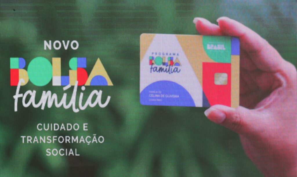 Bolsa Família: beneficiários com NIS de final 9 recebem nesta quinta-feira (30)