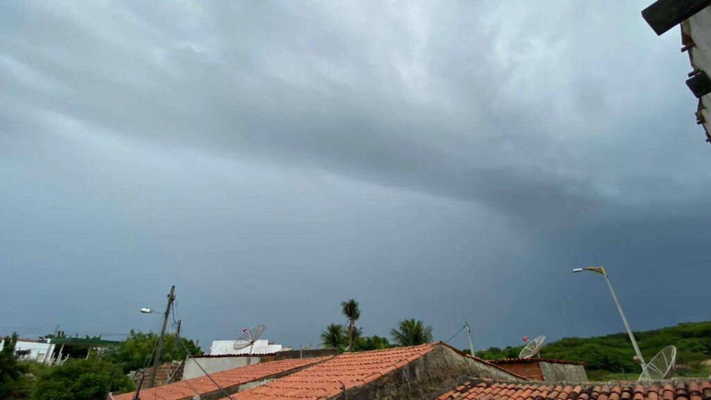 Chuvas são previstas para o Ceará até quarta-feira (29), prevê Funceme