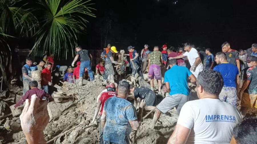 Deslizamento de terra em Manaus deixa diversos mortos após fortes chuvas