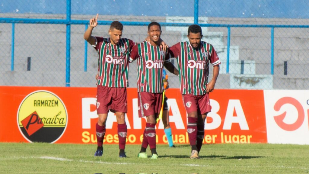 Fluminense-PI x Parnahyba: assista ao vivo à partida do Campeonato Piauiense