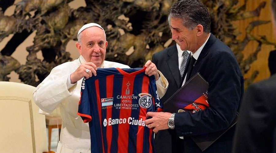 Adversário do Fortaleza, San Lorenzo é o time de coração do Papa Francisco