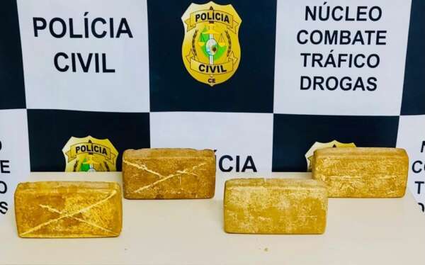 Polícia prende mulher em flagrante em posse de 4 kg de drogas em Farias Brito