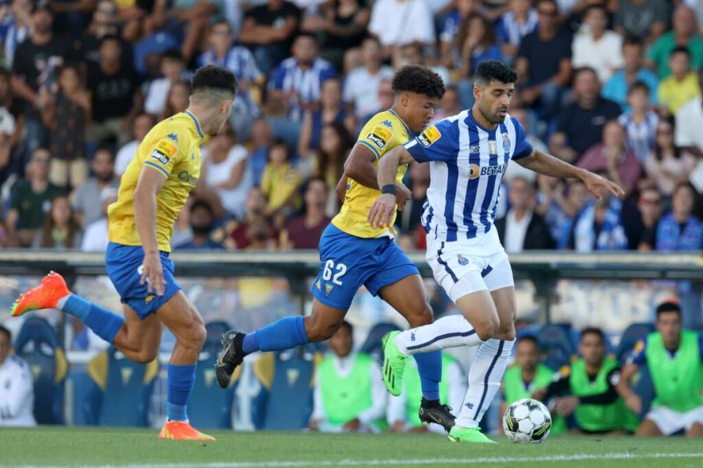 Porto x Estoril assista ao vivo à partida do Campeonato Português