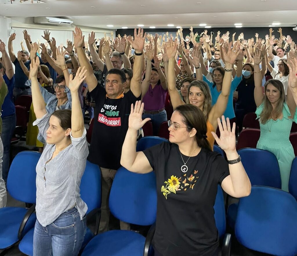 Profissionais da saúde anunciam greve em postos de Fortaleza