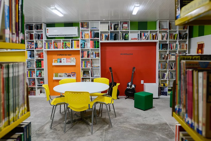 Projeto de incentivo à leitura revitaliza oito bibliotecas de escolas públicas em Maracanaú e Forquilha