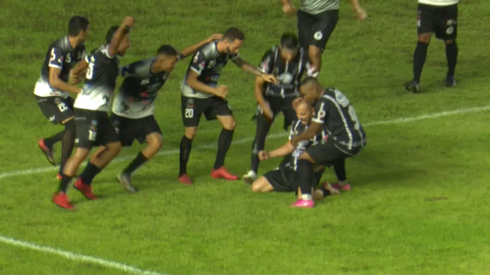 Rio Negro X Baré: assista ao vivo à partida do Campeonato Roraimense