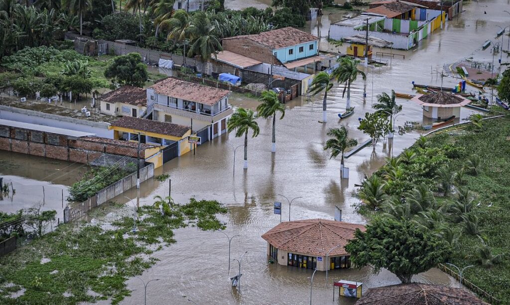 Falta de pessoal e de verba é desafio para defesas civis municipais