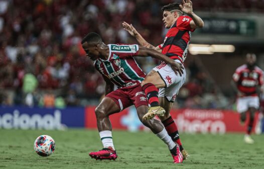 Flamengo sai na frente do Fluminense na final do Carioca