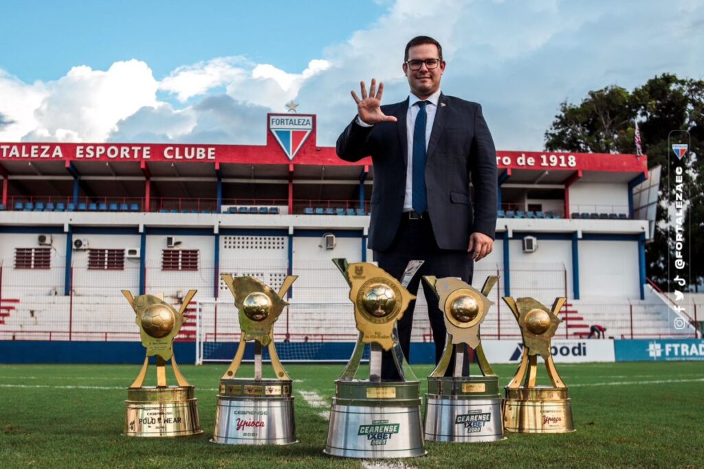 Alex Santiago não é mais diretor de futebol do Fortaleza