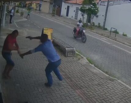 Comerciante baleado no Bom Jardim, em Fortaleza, está em estado grave na UTI