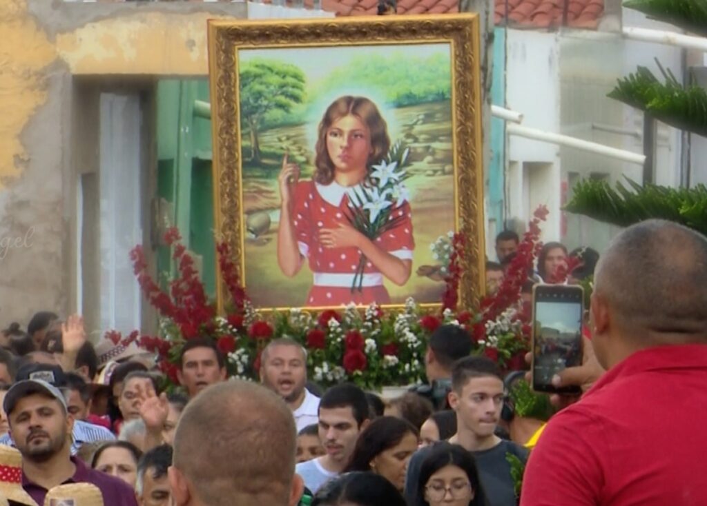 Documentário sobre cearense Menina Benigna estreia neste mês; saiba onde assistir