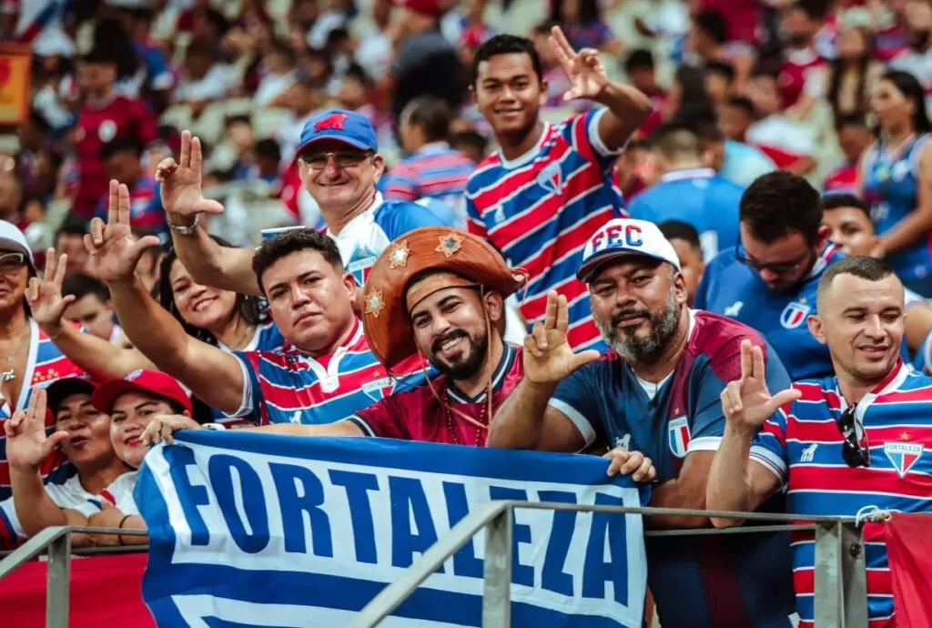 Fortaleza inicia venda de ingressos para o jogo contra o Fluminense