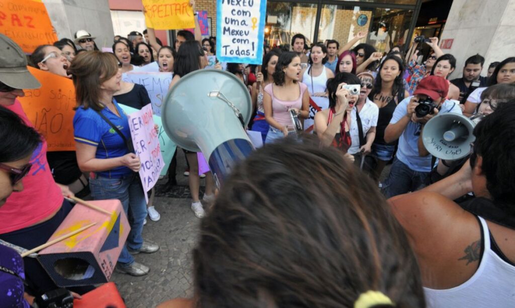 Brasil está entre piores em representação feminina no Legislativo