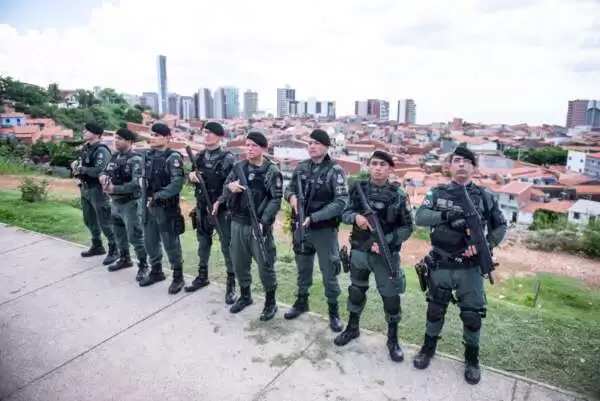 Polícia Militar do Ceará é destaque como a segunda melhor do Brasil, indica pesquisa