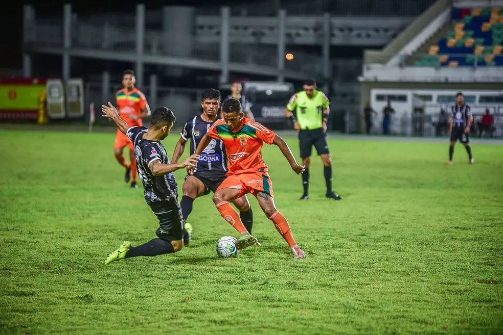 Rio Negro x Real: assista ao vivo à partida do Campeonato Roraimense